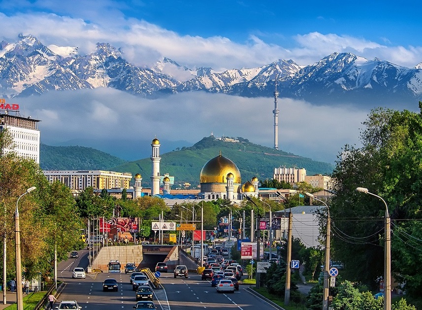 Central Mosque of Almaty, photo by Deonisy Mit